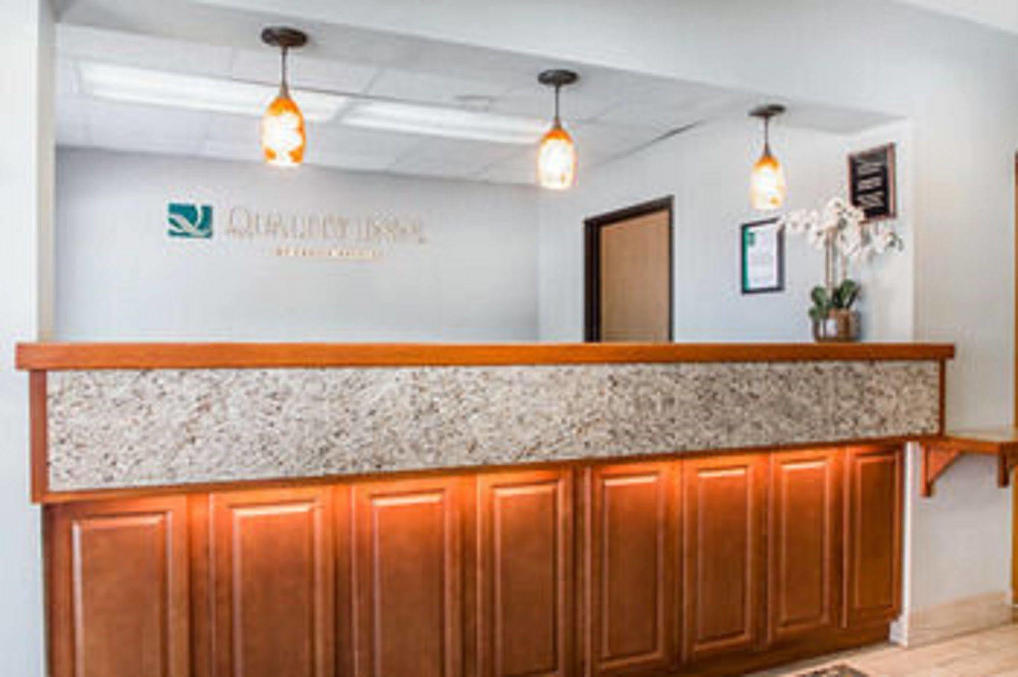 Quality Inn Us65 & E Battlefield Rd Springfield Exterior foto