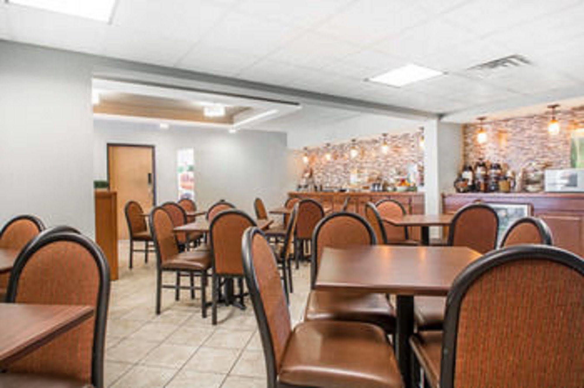 Quality Inn Us65 & E Battlefield Rd Springfield Exterior foto